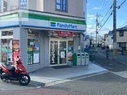 コンビニ　ファミリーマート曽根西町店（コンビニ）まで524m