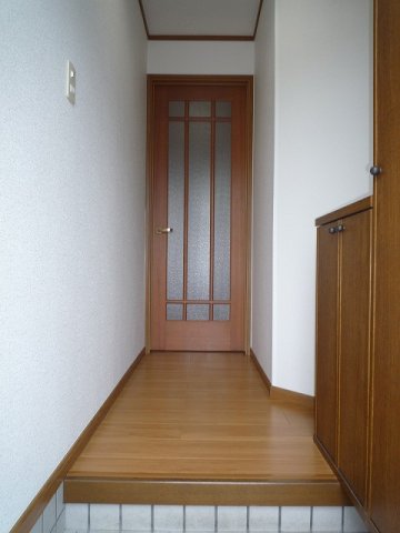 玄関　落ち着いた玄関です