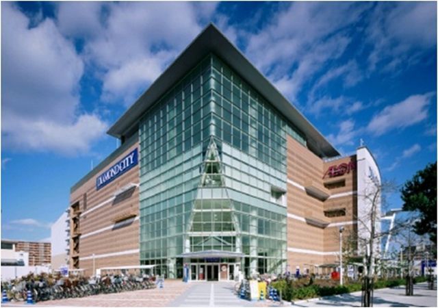 ショッピングセンター　イオンモール鶴見緑地（ショッピングセンター）まで735m