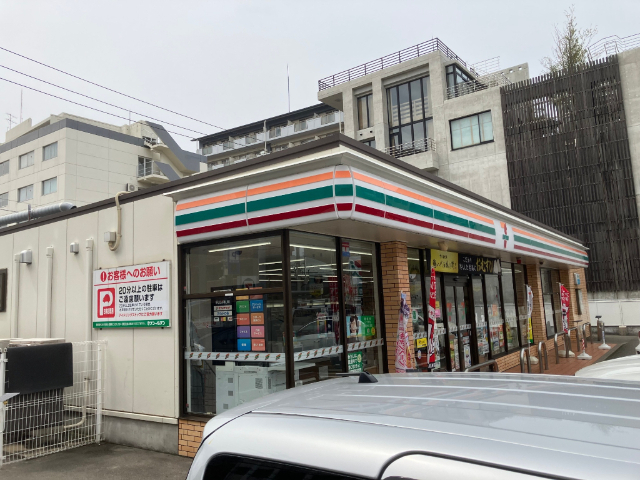 コンビニ　セブンイレブン博多竹下通り店（コンビニ）まで189m