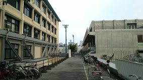 大学・短大　私立女子美術大学（大学・短大）まで407m