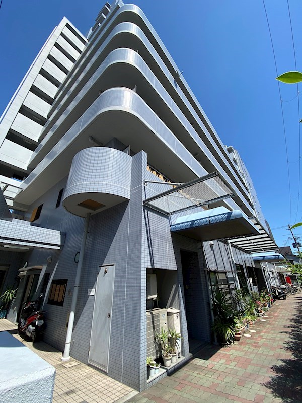 建物外観　外観もきれいです