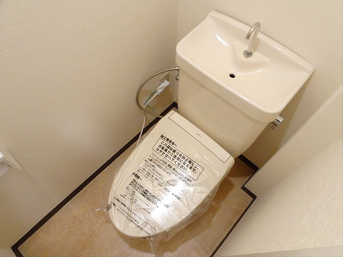 トイレ　コンパクトで使いやすいトイレです