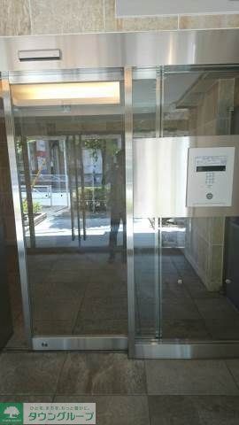 エントランス　★お部屋探しは株式会社タウンハウジング東京まで★