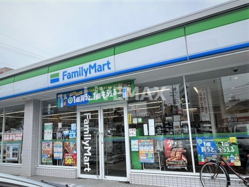 コンビニ　ファミリーマート 地下鉄高岳駅前店（コンビニ）まで149m
