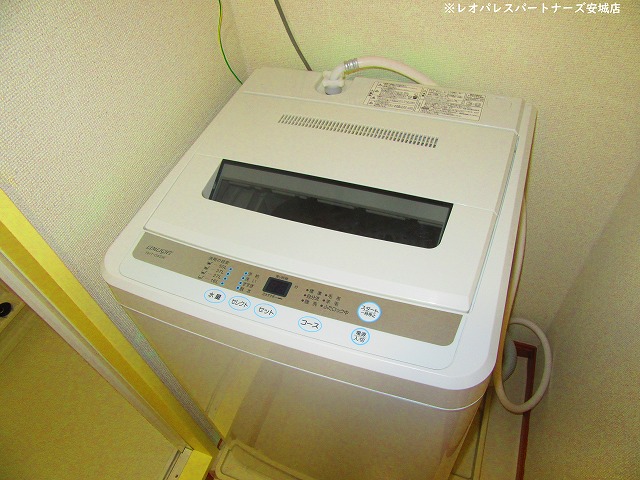 洗面設備　洗濯機