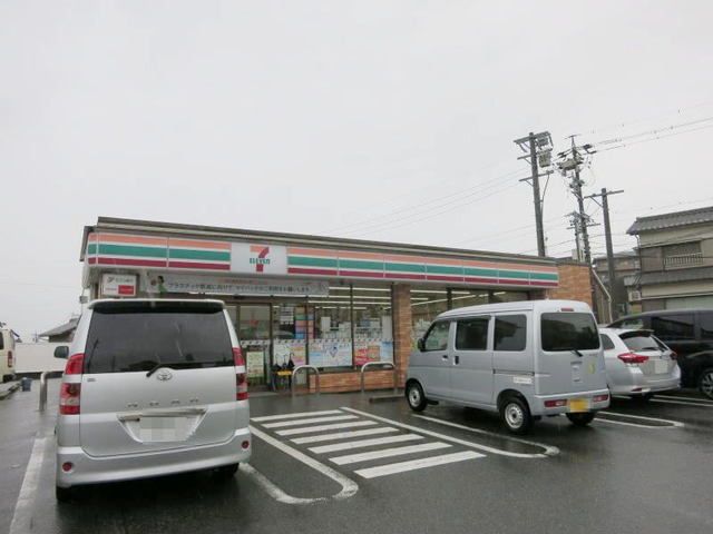 コンビニ　セブン-イレブン 岡崎井田町店（コンビニ）まで50m