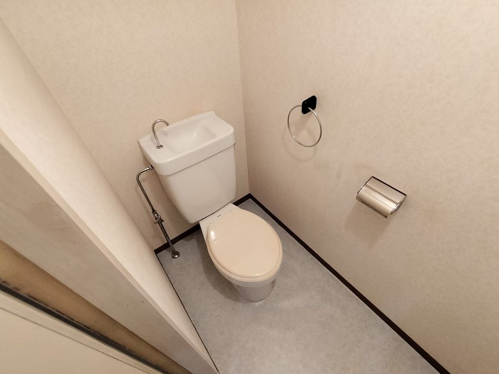 メゾン山縣のトイレ写真