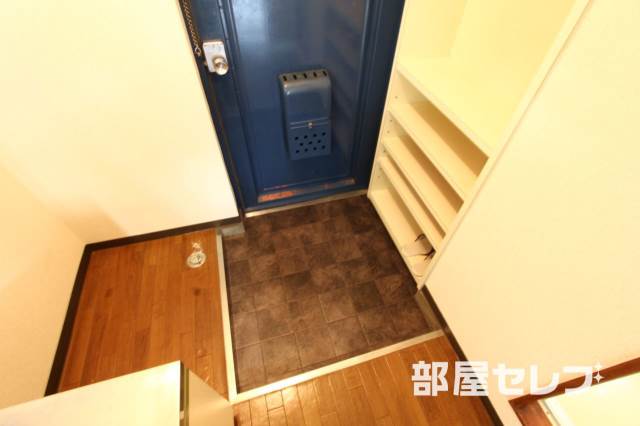 WELL BEING 大須の玄関写真