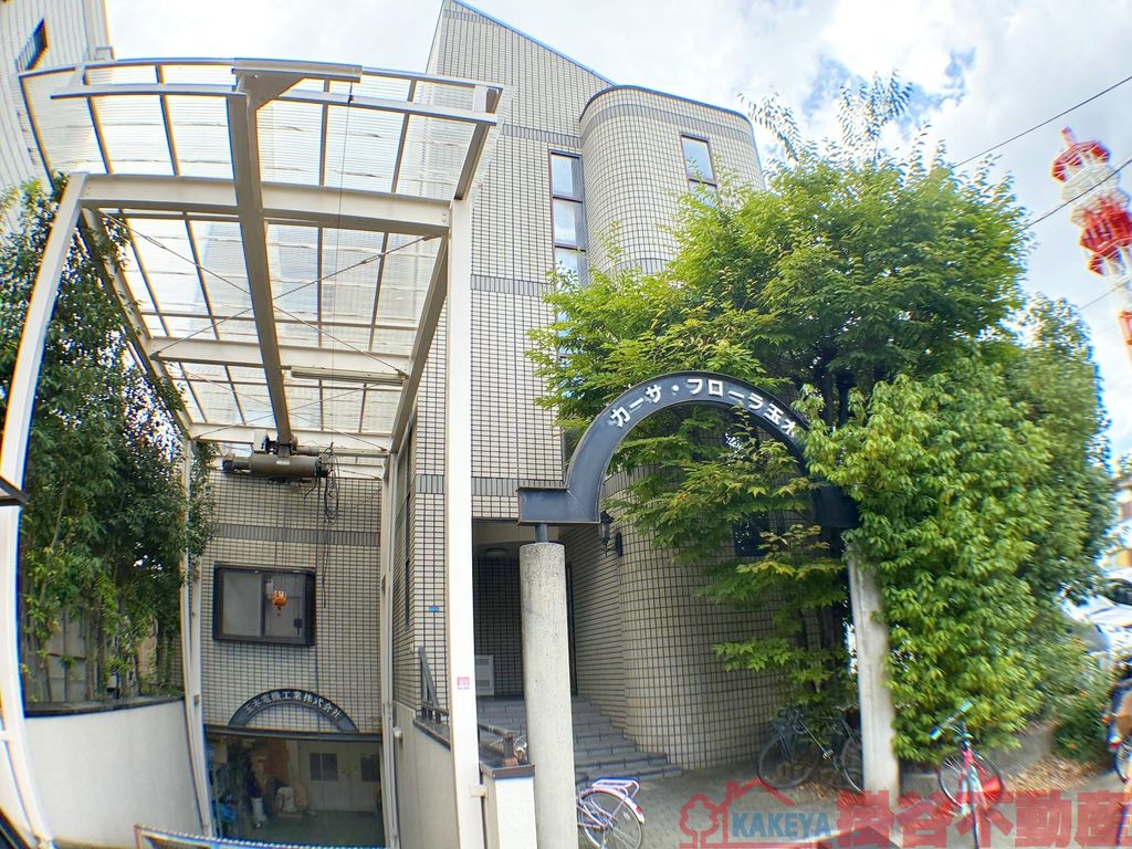 建物外観　エントランス
