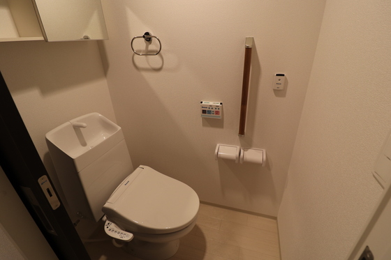 トイレ　※別部屋の写真です