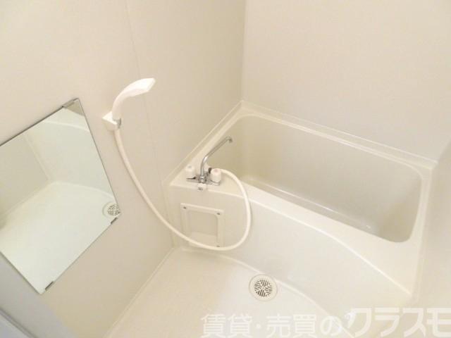 バス・シャワールーム　浴室乾燥機付きバス♪