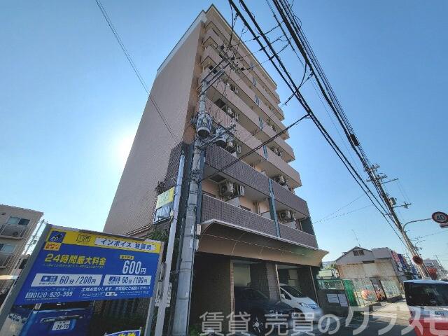 建物外観　エレベーター付き駅近物件♪