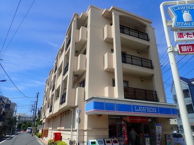 エントランス　★お問い合わせはタウンハウジングまで★