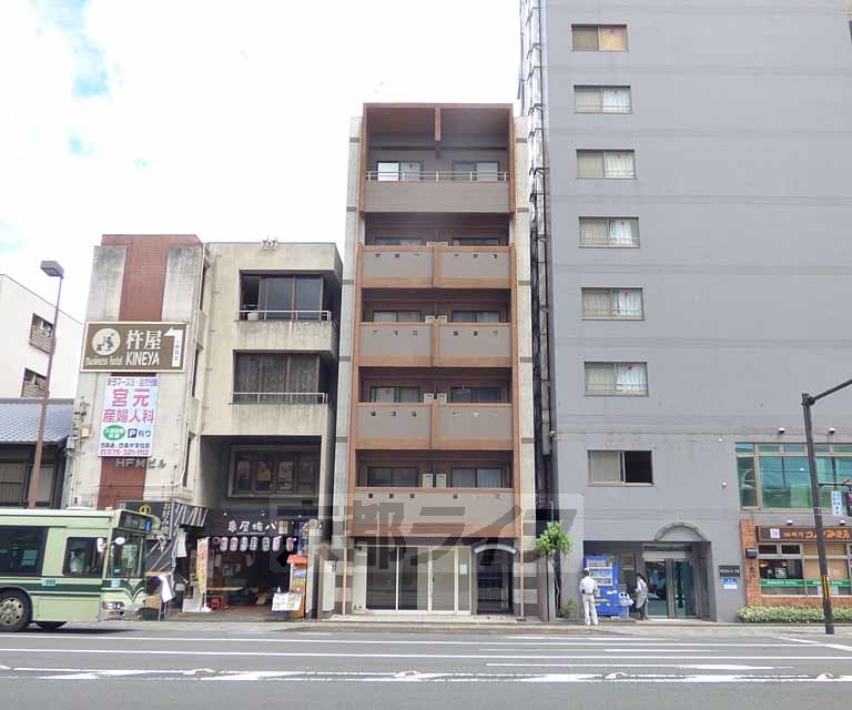 RAVENNAの外観写真