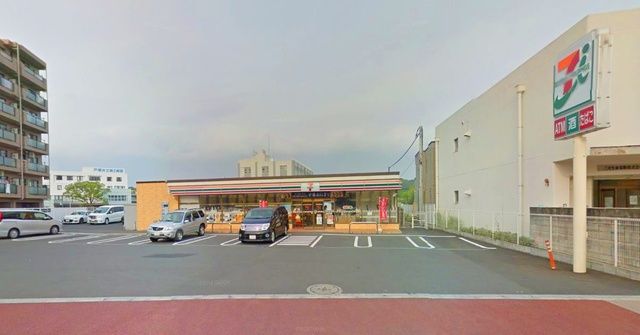 コンビニ　セブンイレブン横浜矢部店（コンビニ）まで169m