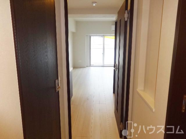 玄関　玄関を開けるとこんな感じです。
