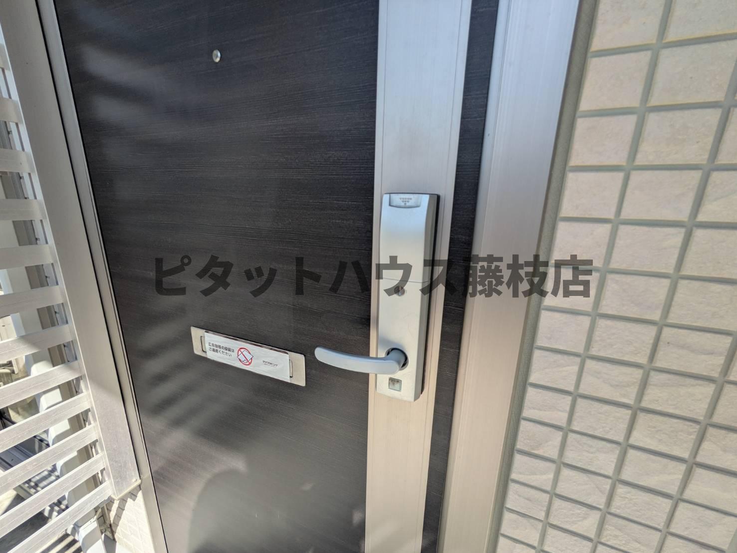 ＪＲ東海道本線 藤枝駅 徒歩19分 2階建 築14年の玄関写真