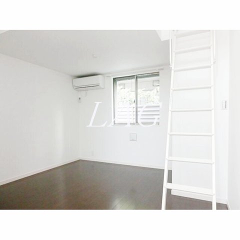 居室・リビング　洋室のお部屋です。