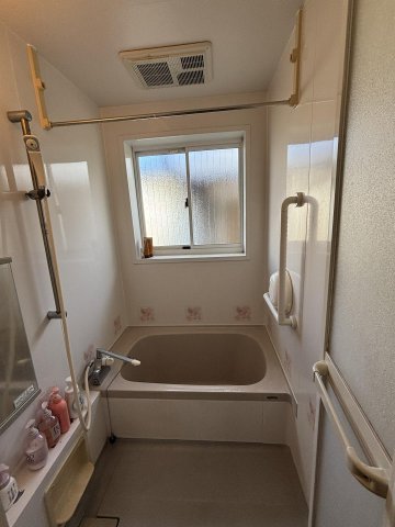 江津市都野津町戸建の風呂写真