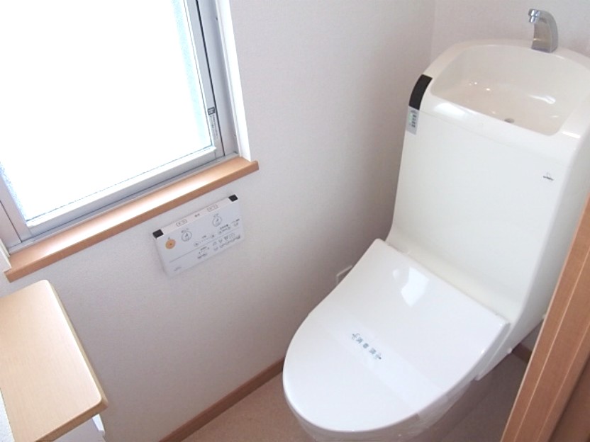 トイレ　清潔感のあるトイレです！