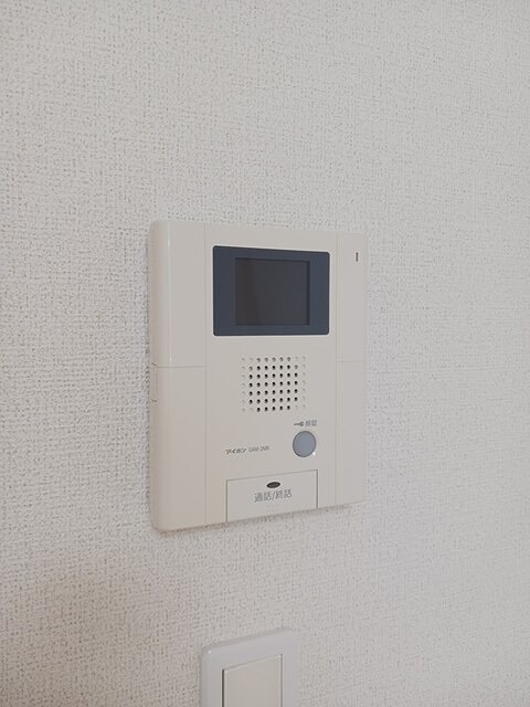 セキュリティ　モニター付きインターホンです。