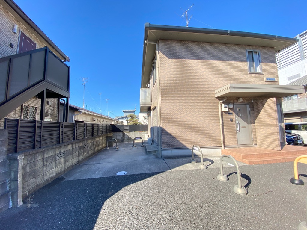 神奈川県横浜市瀬谷区三ツ境（アパート）の賃貸物件の外観
