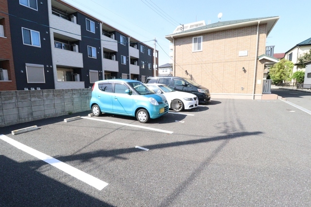 【シザンサス・エアナス　エアナスの駐車場】