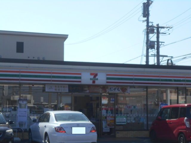 【岐阜市江添のアパートのコンビニ】
