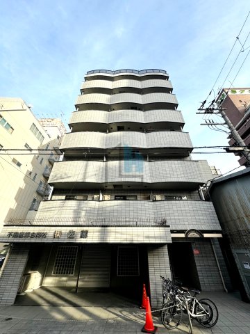 大阪市中央区瓦屋町のマンションの建物外観