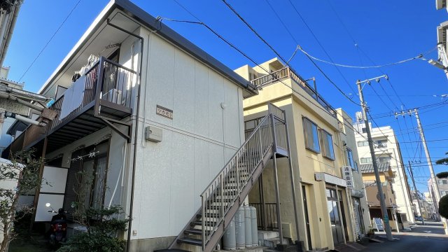 【コーポ塚本の建物外観】