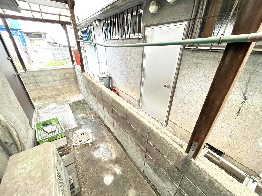 西昆陽2階部分貸家の内装写真