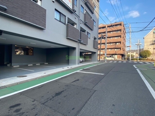 【Tasso長町南の駐車場】