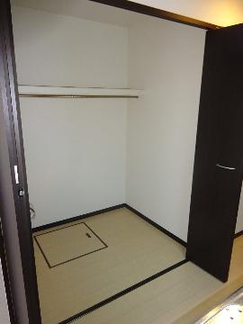 　収納　ウォ―クインクローゼット