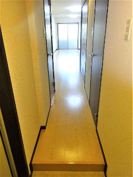 　玄関　玄関