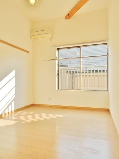 居室・リビング　ファミリーマート東伏見駅前店