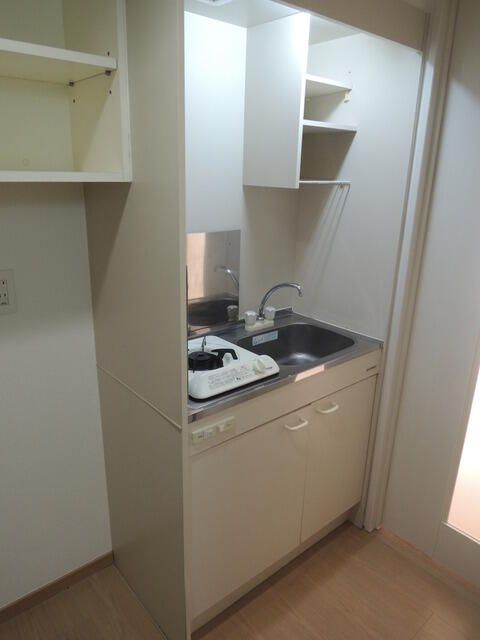 キッチン　ユニクロ東伏見店