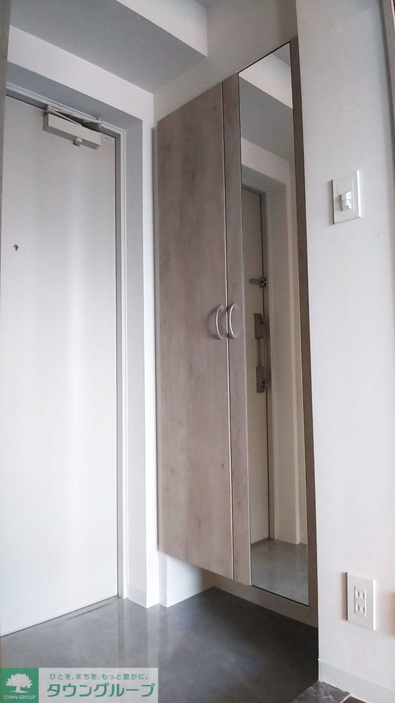 玄関　★お部屋探しは株式会社タウンハウジング東京まで★