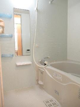 クレーヴ　バス・シャワールーム　バス