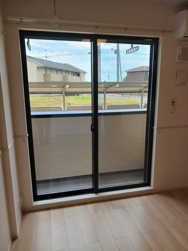 バルコニー　図面と現状に相違がある場合には現状を優先