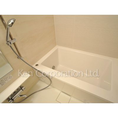 バス・シャワールーム　同タイプ18階のお部屋を撮影。仕様が異なることがあります。