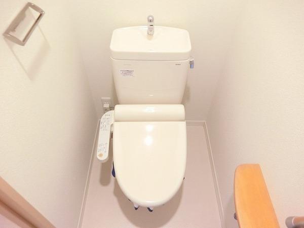 トイレ　ウォシュレット！