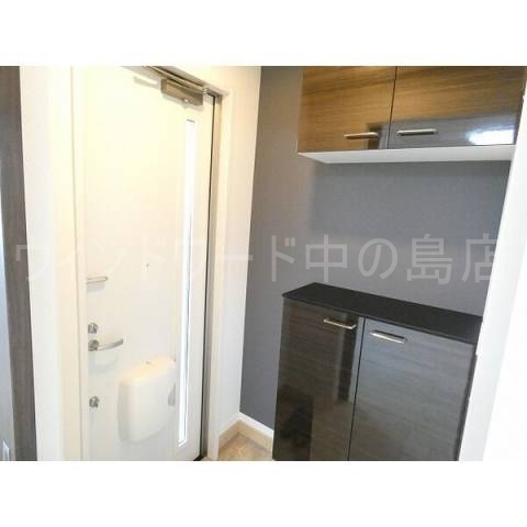 玄関　詳細は、ウィンドワード中の島店までご相談下さい。