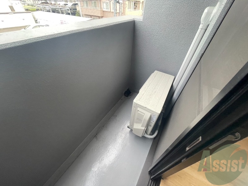 バルコニー　バルコニーはありませんが洗濯物は干せそうですよ