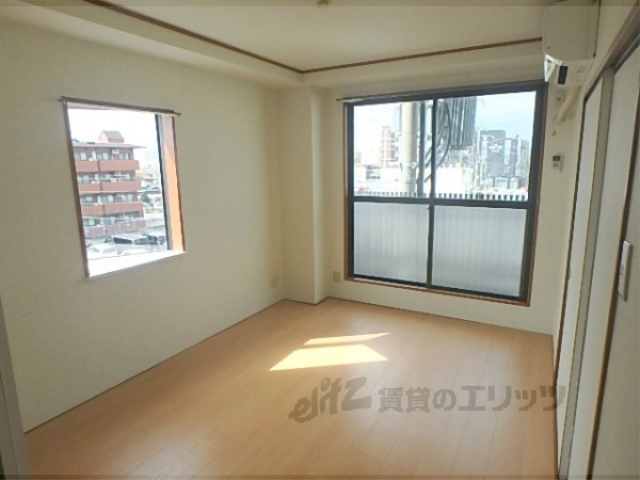 居室・リビング　洋室