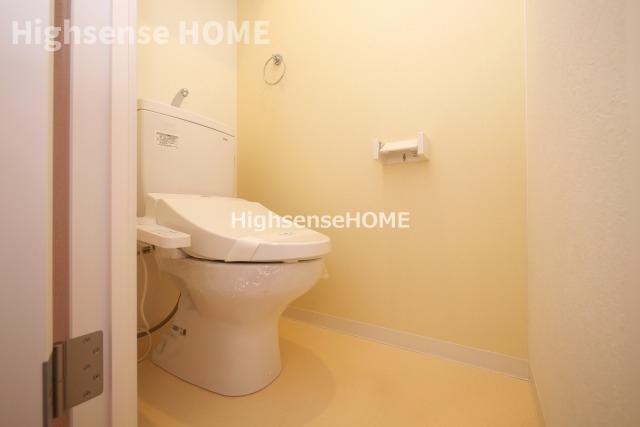 トイレ　落ち着いたトイレです