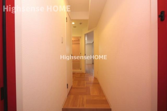 玄関　落ち着いた玄関です