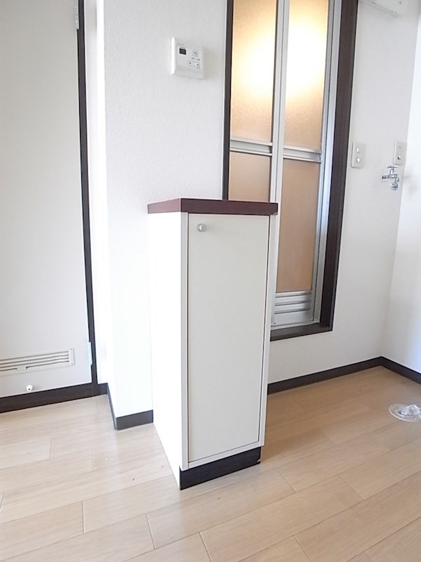 その他設備　下駄箱