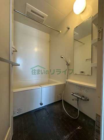 バルコニー　エスティメゾン中野