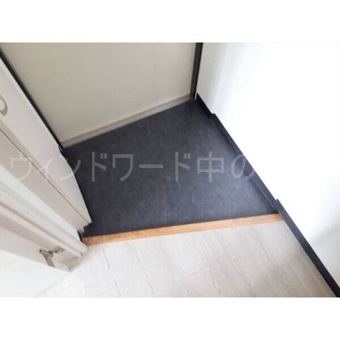 玄関　詳細は、ウィンドワード中の島店までご相談下さい。